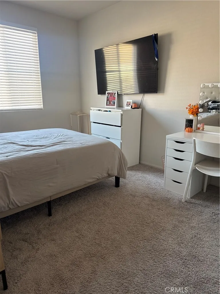 19553 Hanging Rock Road, Lake Elsinore, California 92532 home-pic-10